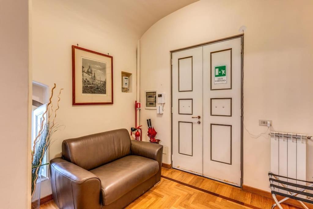 Xx Sett Flat By Barberini Trevi Fountain *