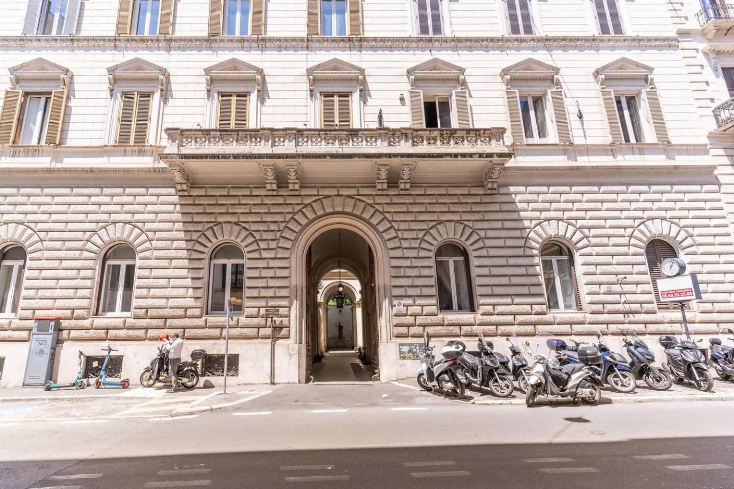 Xx Sett Flat By Barberini Trevi Fountain Apartment