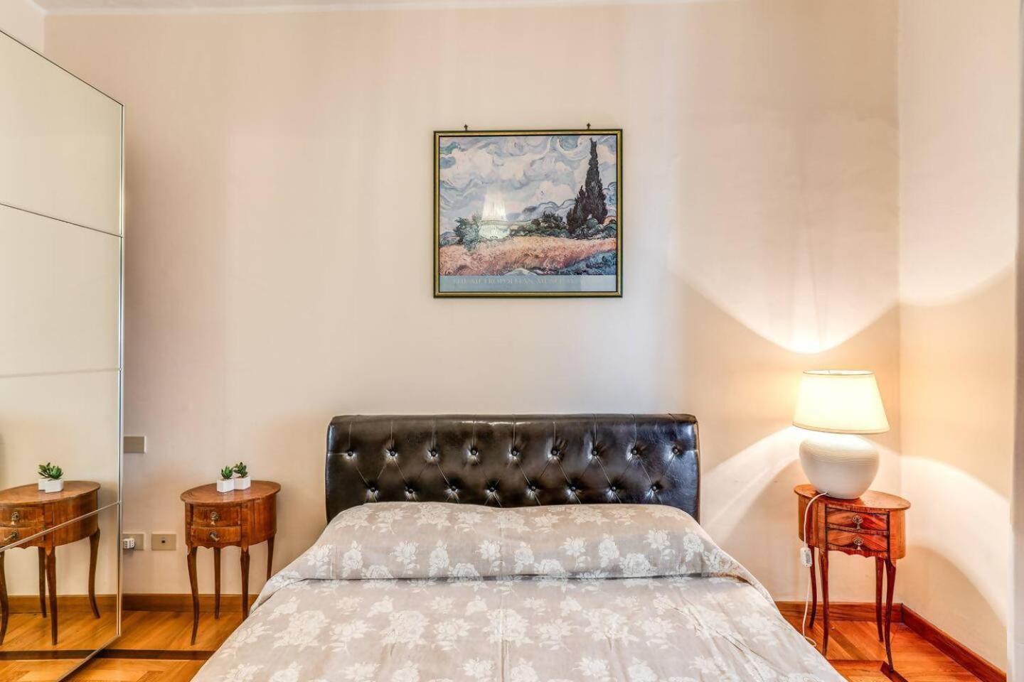 Apartment Xx Sett Flat By Barberini Trevi Fountain Rom